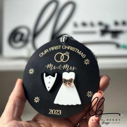 Mr and Mrs Ornament, Just Married Ornament, First Christmas Married, Wedding Ornament, Mrs and Mrs, Mr and Mr, Christmas love